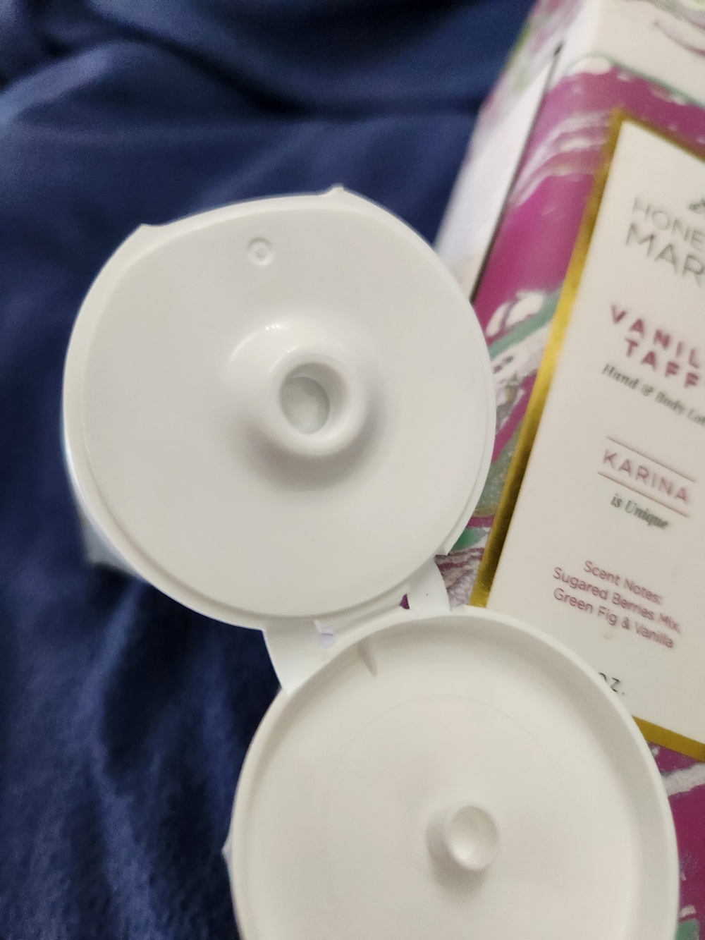 Honestly Margo Lotion - Picture 4 of 4